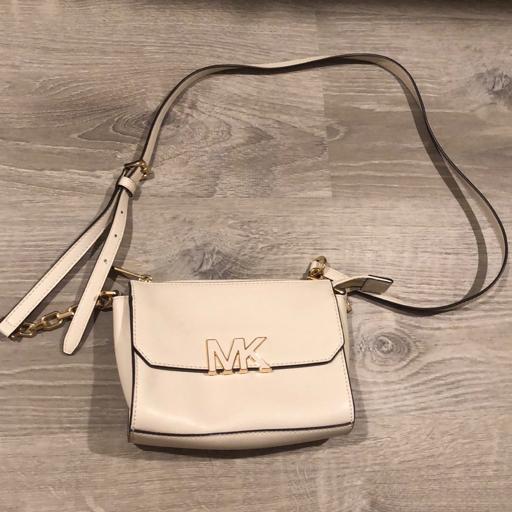 Michael Kors MK small cross body cream color